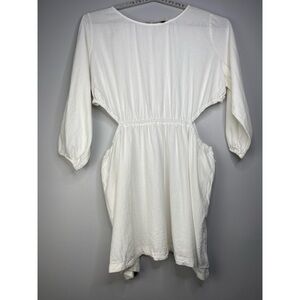 Universal thread off white dress size 4X